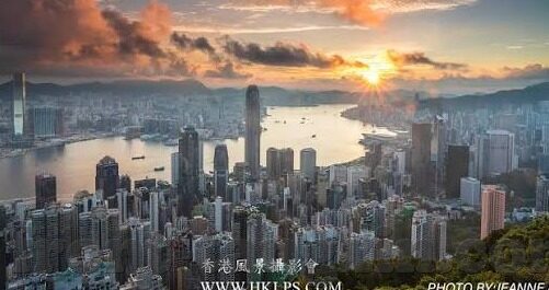 91麻豆传媒app下载-直面数字时代的信任挑战，一起理性审视互联网内容平台的选择与责任